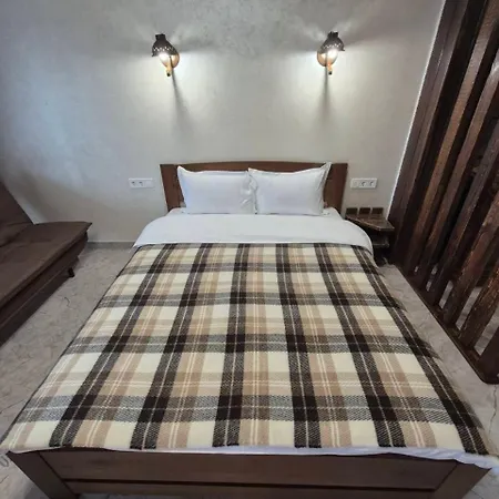 княжий двір Hotel 4*