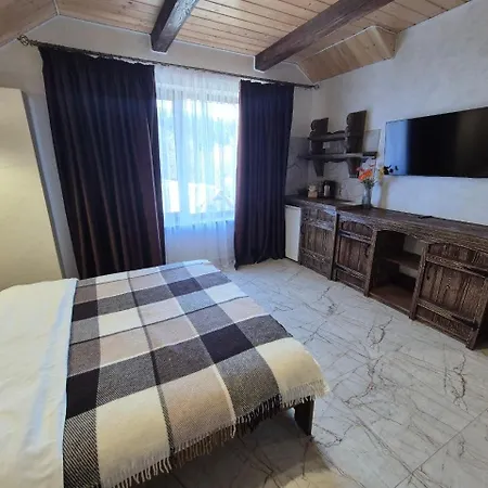 княжий двір Hotel 4*